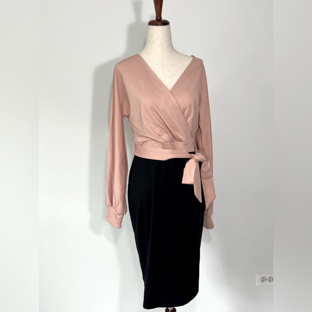 Midi Dress | Size S | Belt included